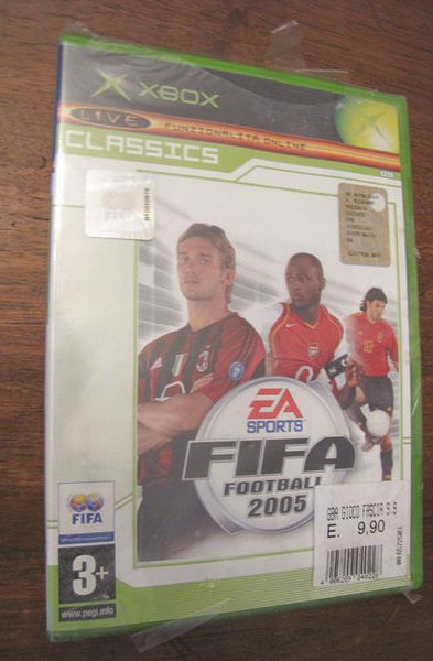 Primary image for 2005 FIFA FOOTBALL ONLINE FEATURE XBOX LIVE VIDEO GAME EA NEW-
show original ...
