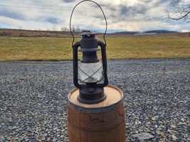 Vintage Embury MFG. Co. Warsaw NY. USA No. 160 Supreme Kerosene Lantern - £79.63 GBP