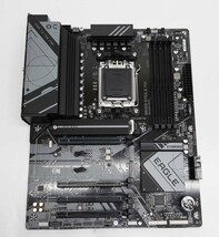 GIGABYTE B650 Eagle AX AM5 LGA 1718 AMD B650 ATX DDR5 Triple M.2 Motherboard image 7
