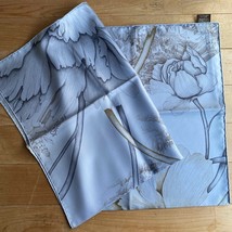 Hermes Scarf A l&#39;Ombre des Pivoines 90 cm silk blue Carre shadow flower - $831.88