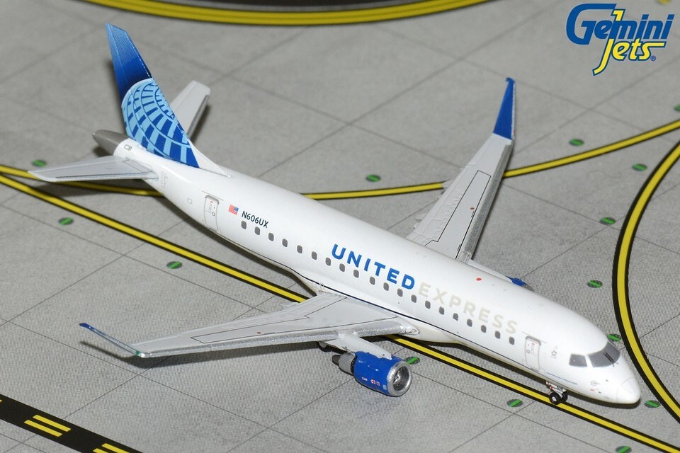 United Express Embraer E-175 N606UX GeminiJets GJUAL2342 Scale 1:400 - $48.76