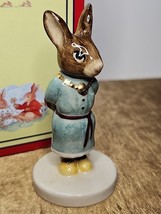 Royal Doulton Princess Beatrice Bunnykins Figurine DB047 Vintage Royal F... - $837.88 MXN