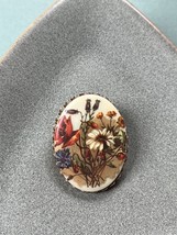 Vintage Cream Plastic Oval w Bouquet of Flowers in Goldtone Frame Pin Br... - $7.69