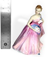 Royal Doulton &quot;Invitation&quot; Bone China 6&quot; Figurine (Made in England - 1955 ) - £27.69 GBP