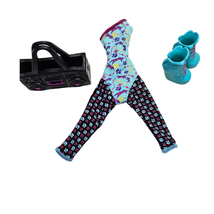 Monster High Howleen Wolf Dance Class Outfit Jumpsuit Shoes Boombox Gym Bag - $14.83