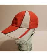 Asics golf hat cap. Color red /white. 100% Polyester.  One size - $266.55 MXN