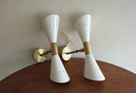 1950&#39;s Pair of Wall Light Lamp Italian Stilnovo Diablo Shinny White in Raw Brass - £80.42 GBP+