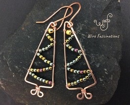 Handmade copper earrings: Christmas trees with beaded garland - £21.58 GBP
