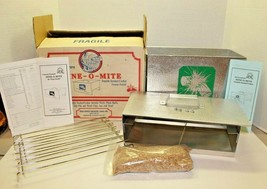 Vintage True North&#39;s Dine-O-Mite Portable Smoker Cooker Original Box Wood Chips - £43.06 GBP