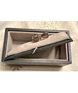 Jos A Bank Sunglasses Lapel Pin Tough Wise Guy Suit Accessory Silver Met... - €16,69 EUR
