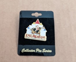 EXCALIBUR Hotel &amp; Casino Las Vegas Pin Movable Knight on Horse - £11.84 GBP