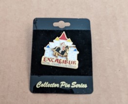 EXCALIBUR Hotel &amp; Casino Las Vegas Pin Movable Knight on Horse - £11.17 GBP