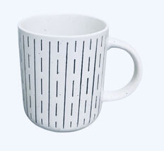 Royal Norfolk Stoneware Designed Embossed Lines Coffee Mug 16oz. - $340.11 MXN