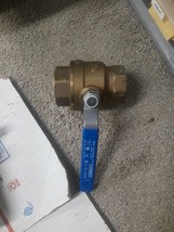 NICE Everbilt Brass Ball Valve 150 WSP 600 WOG 1/2PSIG 1-1/2&quot; Italy # R350 LF - £28.41 GBP