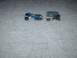 Lot Of 2 Vintage Hot Wheels 1976 T - Totaller and 1977 Lickety Six 1:64 Mattel - £24.82 GBP