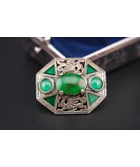 Vintage Signed &quot;Miracle&quot; Brooch – Celtic Green Glass &amp; Silver-Tone Drago... - $428.71 MXN