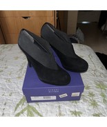 stuart weitzman 8.5 platform heels - $163.35