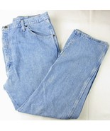 Pre-Owned Wrangler Men's 5 Pocket Straight Leg Lt. Wash Jeans, 42x30 - $8.99