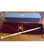 Harry Potter/Hogwarts Wand 14 1/4”Alivan’s Master Wandmakers w Bag ~Ash - $712.44 MXN