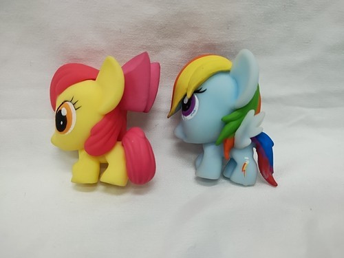 My Little Pony Apple Bloom And Rainbow Dash Mash&#39;ems Fash&#39;ems 2&quot; Figures - $8.90