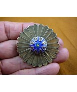 (Z18-35) blue white gold textured flower Czech glass button daisy pin br... - $389.66 MXN