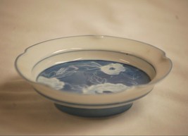 Blue &amp; White Asian Footed Sauce Dip Bowl w Crimped Edges &amp; Blue Floral D... - £7.77 GBP