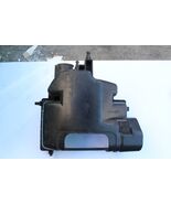 2003-2004 INFINITI G35 SEDAN AIR CLEANER BOX ASSEMBLY K2883 - $2,750.69 MXN