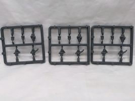 (3) Flames Of War Tank Crew Miniature Sprues - $324.10 MXN