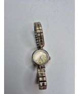 Vintage Hamilton 10K Gold Filled  Watch Ladies 22 Jewels Works - $774.38 MXN