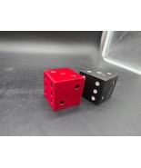 Crate &amp; Barrel Dice paper weights desk decor Red/Black 1.5&quot; - $322.16 MXN