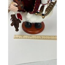Grandeur Noel 16 Inch Fabric Santa 2001 Collector’s Edition with Box - $459.94 MXN Grandeur Noel 16 Inch Fabric Santa 2001 Collector’s Edition with Box - $459.94 MXN