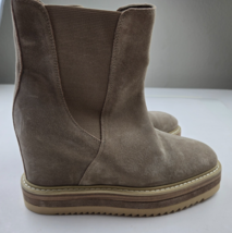 Womens boot, Vince Camuto , sz 7.5, Brown - $73.51
