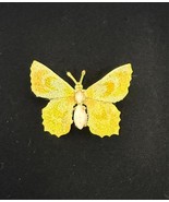 Vintage Gold Tone Butterfly Brooch Textured Wings Insect Pin Unmarked - $487.14 MXN