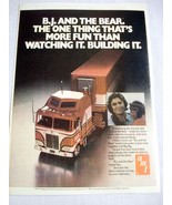 1982 Color Ad B.J. and the Bear AMT Truck Model Kit - $150.29 MXN