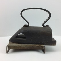 Vintage 8lb Black Iron Smoothing Flat Sad Doorstop Standing Trivet Primitive - £47.20 GBP