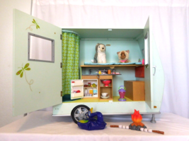 American Girl Doll Lanie’s Camper &amp; Access + Pets Discontinued Vintage - $84.15