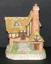 THE CHANDLERY - David Winter Cottages from the English Village Collection © 1993 - £19.66 GBP