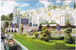 Postcard Disneyland Topiary Animals A World Of Laughter - £3.10 GBP