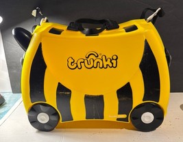 Trunki Suitcase Luggage Rolling Riding Lightweight Bumble Bee. Very Clea... - $355.79 MXN