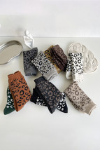 White Leopard Ribbed Edge Tube Socks - $77.91 MXN