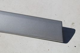 2000-2003 w208 MERCEDES CLK320 CLK430 CLK55 REAR RIGHT QUARTER CENTER MOLDING RH image 3