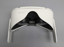 Meta Quest 2 256GB Advanced All-In-One VR Headset ISSUE image 5