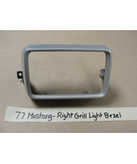 OEM Ford Mustang RIGHT GRILL PARK TURN SIGNAL LIGHT BEZEL TRIM 3-D7ZB-13236 - $40.73 CAD