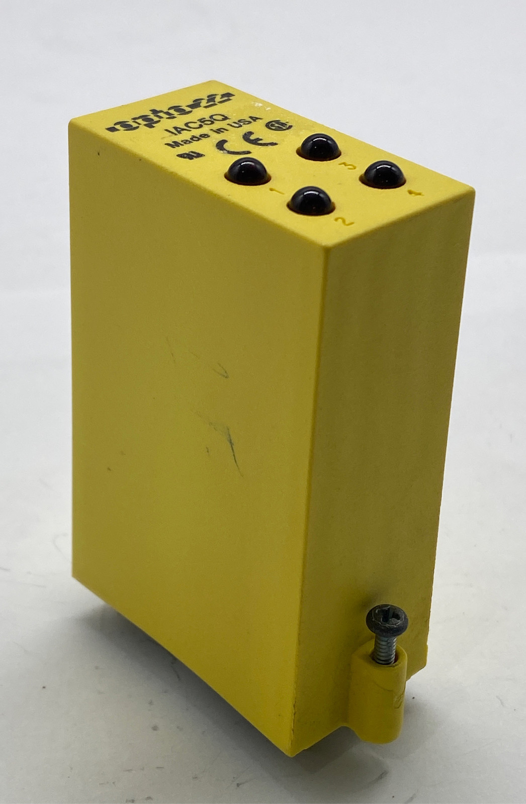 Opto 22 IAC5Q Quad Pak 4-channel AC/DC Input 90-140 VAC/VDC, 5 VDC Logic  - $8.75