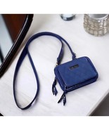 Vera Bradley Womens Blue Crossbody Quilted Lightweight Pockets 2 Zips Small - $13.37