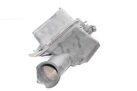 05-10 CADILLAC STS 4.6L AIR CLEANER FILTER HOUSING Q7806 - £107.91 GBP