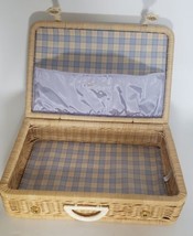 American Girl Bitty Baby Wicker Carrying Case Suitcase Storage Basket Blue Plaid - £23.78 GBP