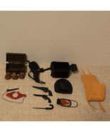 VTG 70s Marx Lone Ranger Jonny West Lot of 13 Doll Accessories Wild West... - $829.67 MXN
