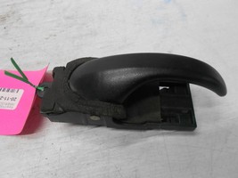 1997 - 2003 FORD F150 DOOR HANDLE FRONT RIGHT PASSENGER SIDE RH INTERIOR... - £27.37 GBP