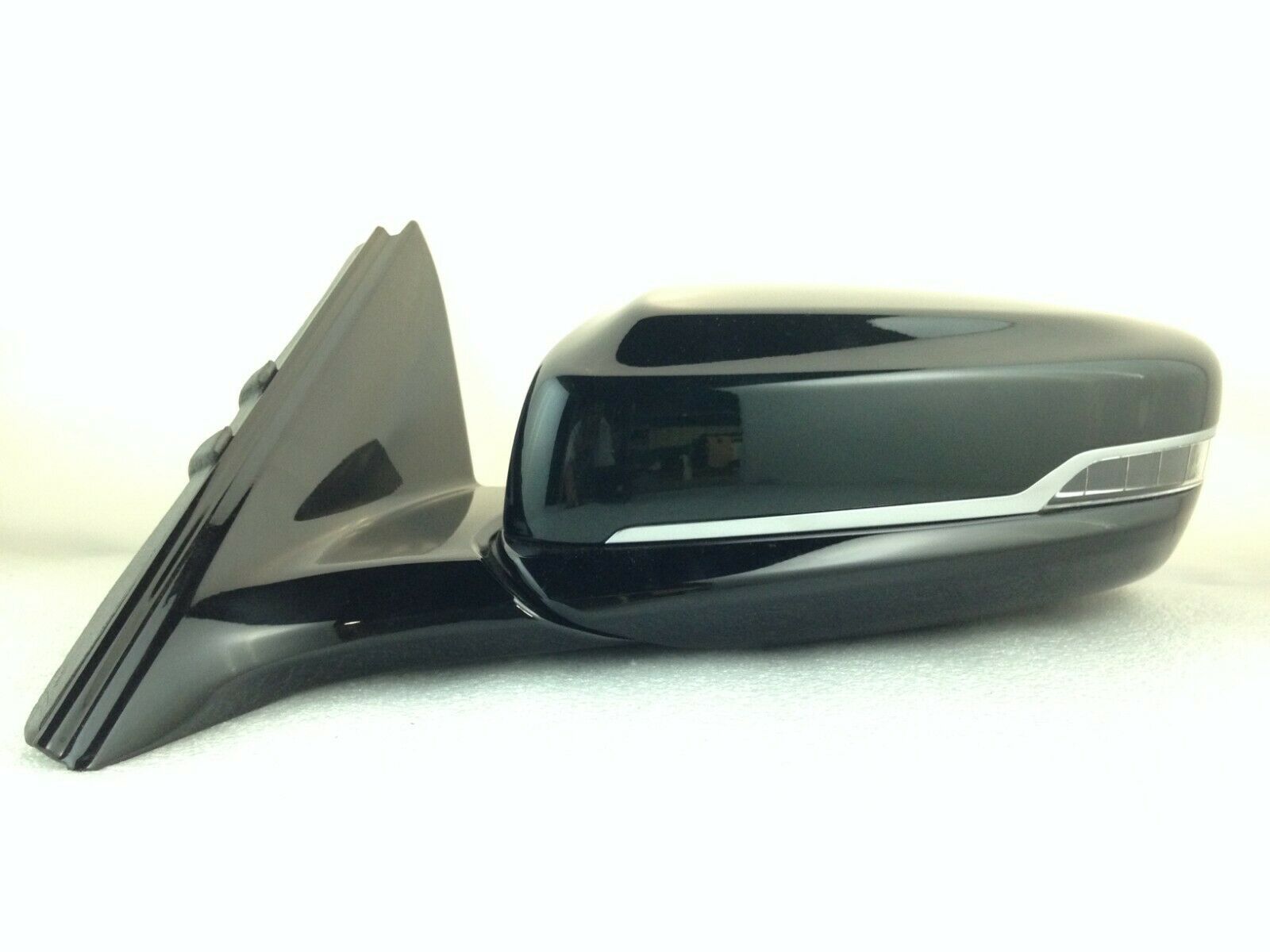 2016-2018 CT6 LH power door mirror +green painted cover.Driver side left... - $118.99